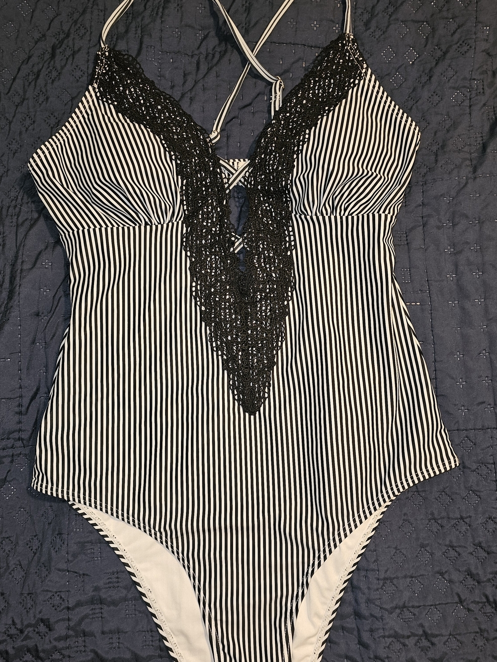 Cupshe Black & White Striped Lace-Trim One-Piece Swimsuit